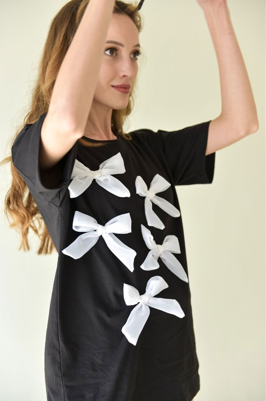 Oh Bow You Didn’t!: Classic T-shirt