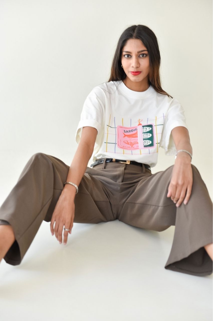 Sardine Scene: Fold up sleeve T-shirt