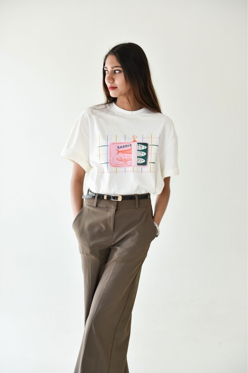 Sardine Scene: Fold up sleeve T-shirt