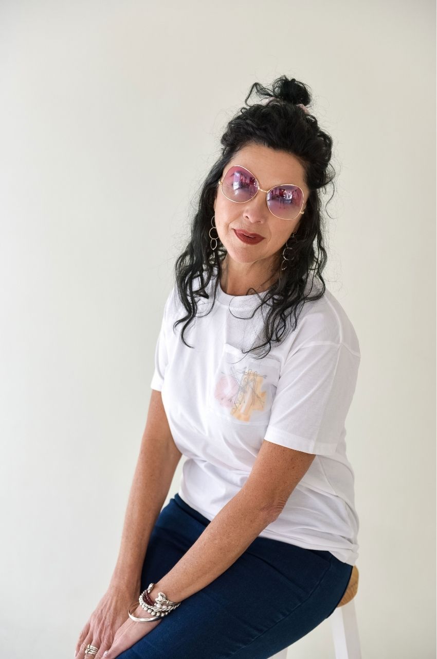 Pockets Full of Pretty: Classic T-shirt