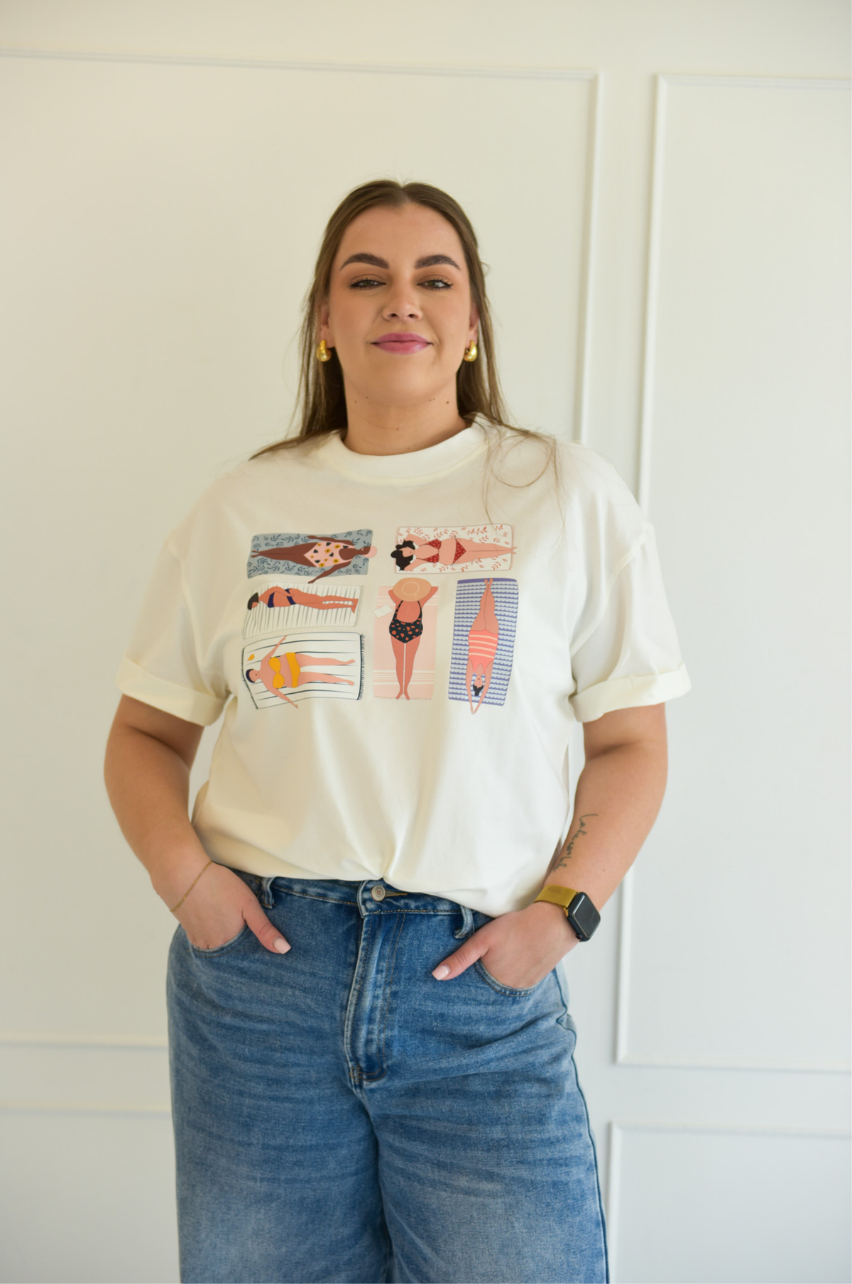 Tanning Tannies: Fold up sleeve T-shirt